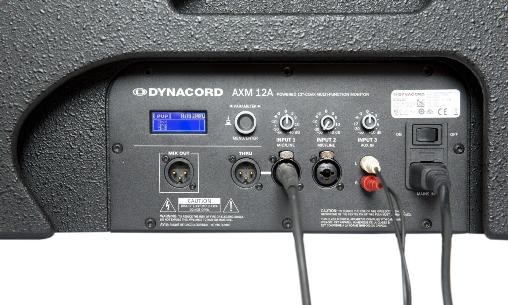 Dynacord AXM 12A: Mixer und Display.