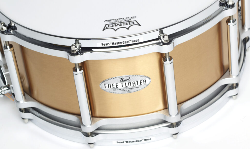 Variable und vielfältige Sounds - die Pearl Free Floating Phosphorbronze Snare.