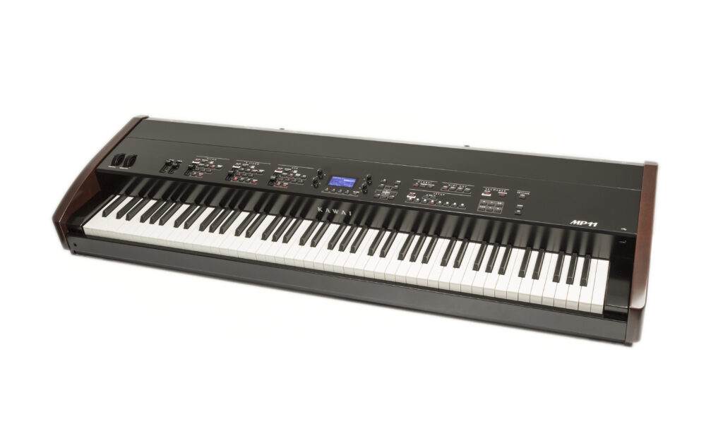 Das Kawai MP11 überzeugt mit guter Tastatur, gutem Pianosound und durchdachter Bedienung