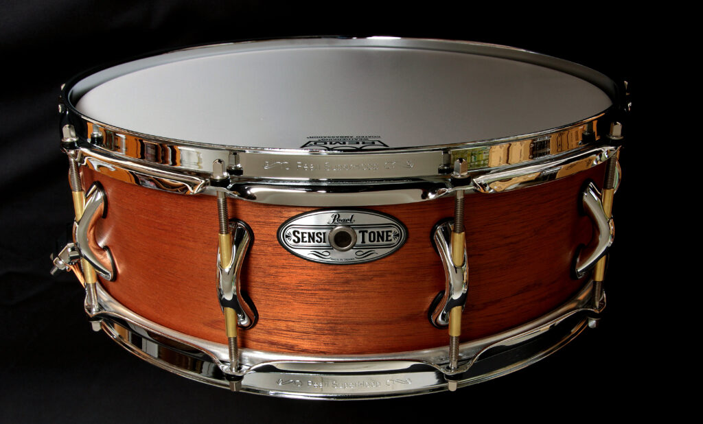 Pearl_Sensitone_Vergleich_Premium_Mahogany_Total_1