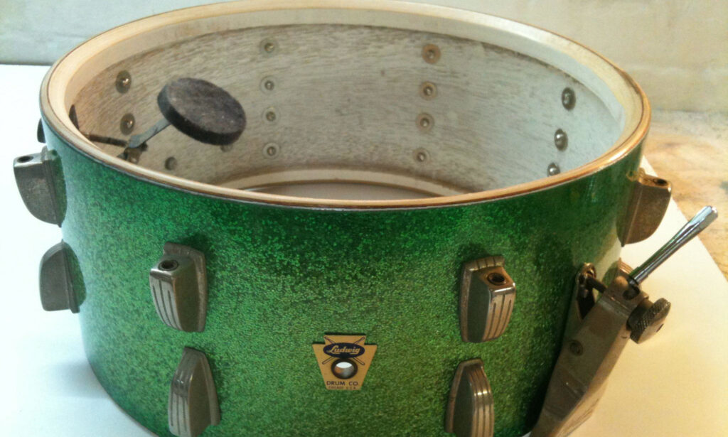 Die WFL Ludwig Snare aus den 50ern nach der Kur bei Tempest Drums in Ahrensburg. Foto: Felix Leyde