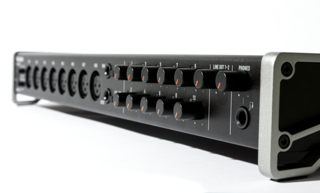 Viel Interface für wenig Geld: Tascam US-16x08