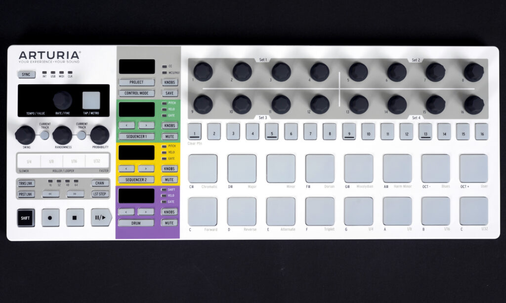 Arturia Beatstep Pro: Hardware-Sequenzer und Controller