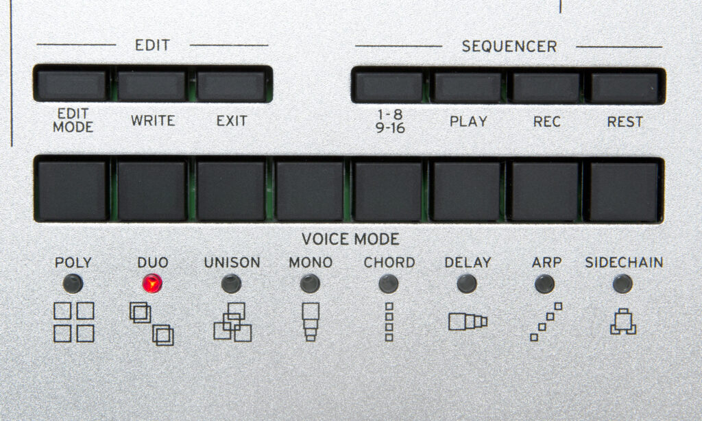 Der Korg minilogue bietet acht verschiedene Voice Modes.