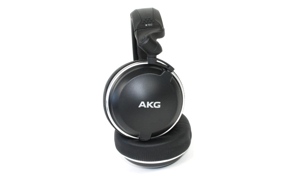 06_AKG_K182