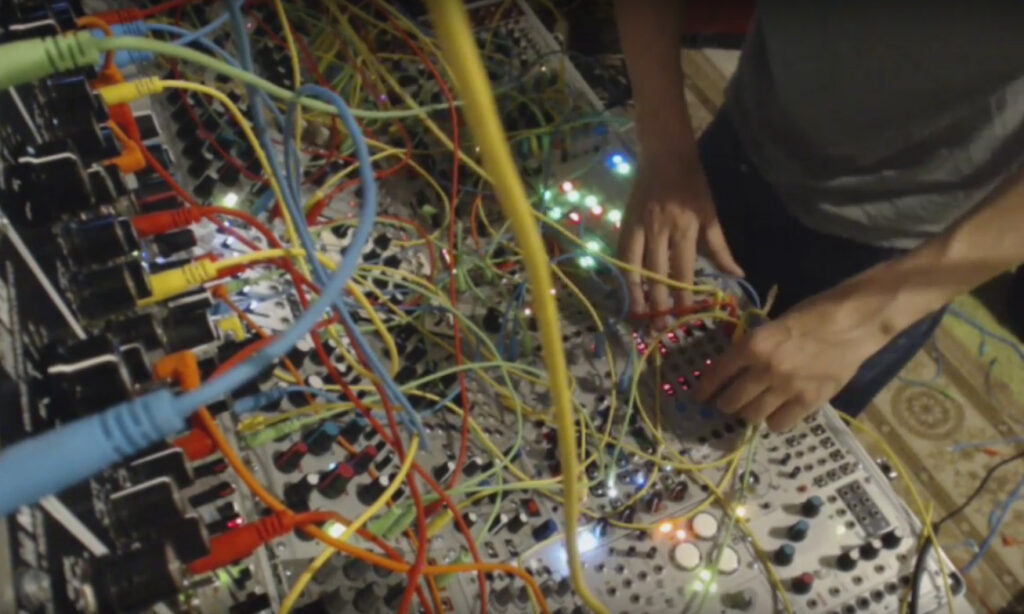 Eurorack Jamsession (Bild: YouTube / Colin Benders)