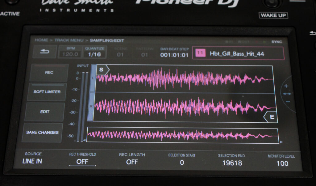 Start und Endpunkt des Samples kann am Touchscreen auch per Hand eingestellt werden – mit den Fingerspitzen.