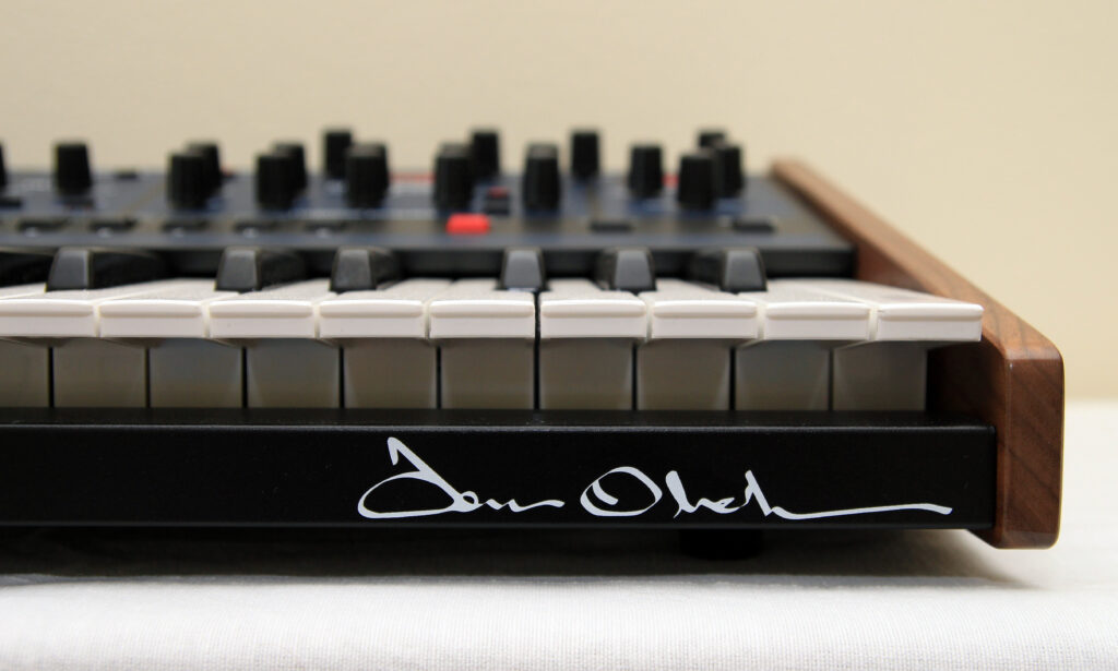 Der OB-6 ist eine Hommage an die Oberheim-Legenden aus den 80ern.