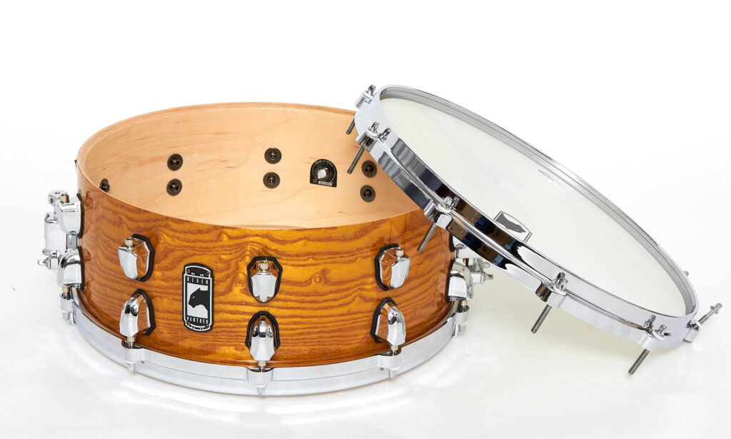 Schicke Optik und gute Ausstattung - die Black Panther Amber Special Edition Snare