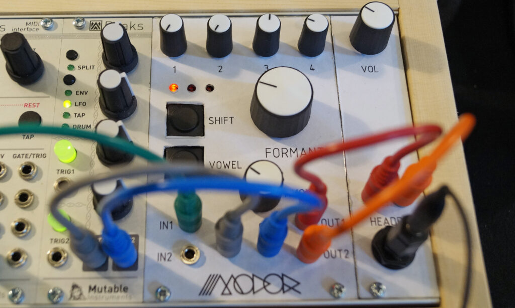 Der Prototyp des Modor NF-1 Formant Filters für das Eurorack