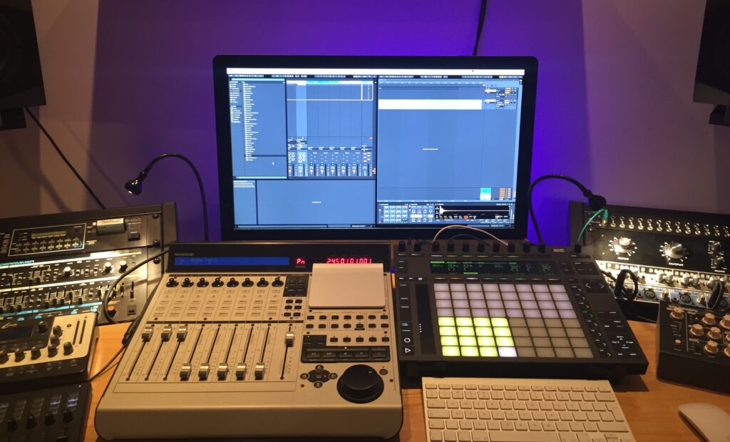 Unter anderem im Einsatz: Ableton Live und Ableton Push 2