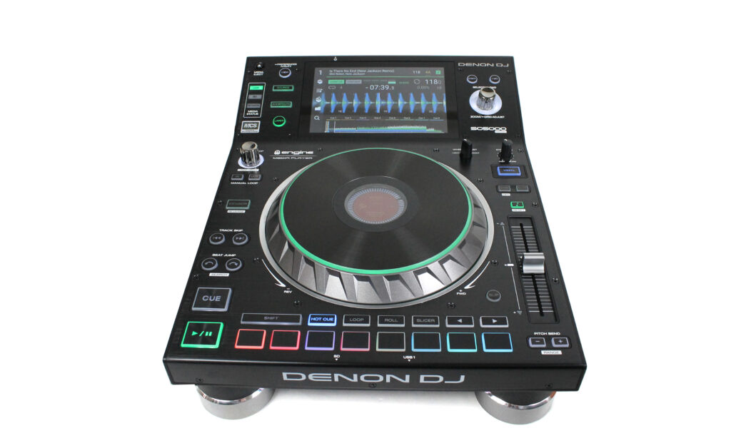 Denon SC5000, DJ-Multiplayer mit Touchscreen und Dual-Audio-Out