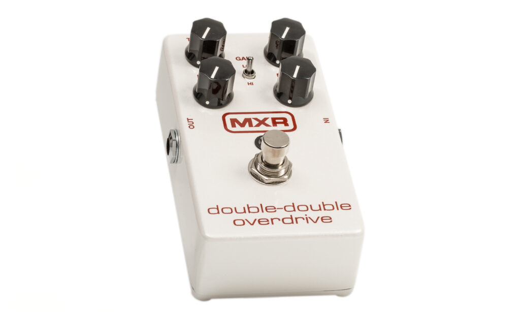 Die beiden Overdrive-Modi des Double-Double Overdrive ermöglichen variable Crunch- und Boostsounds, Rhythmussounds schwächeln wegen der undefinierten Bassauflösung.