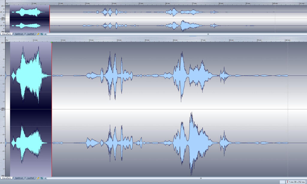 Die von ThOnk_0+2 erzeugte neue Stereo-Datei mit zehn Minuten Spielzeit. Der markierte Teil zeigt den Audiobereich für das folgende Audiobeispiel. Spielzeit: etwas über eine Minute. (Screenshot: Michael Geisel)