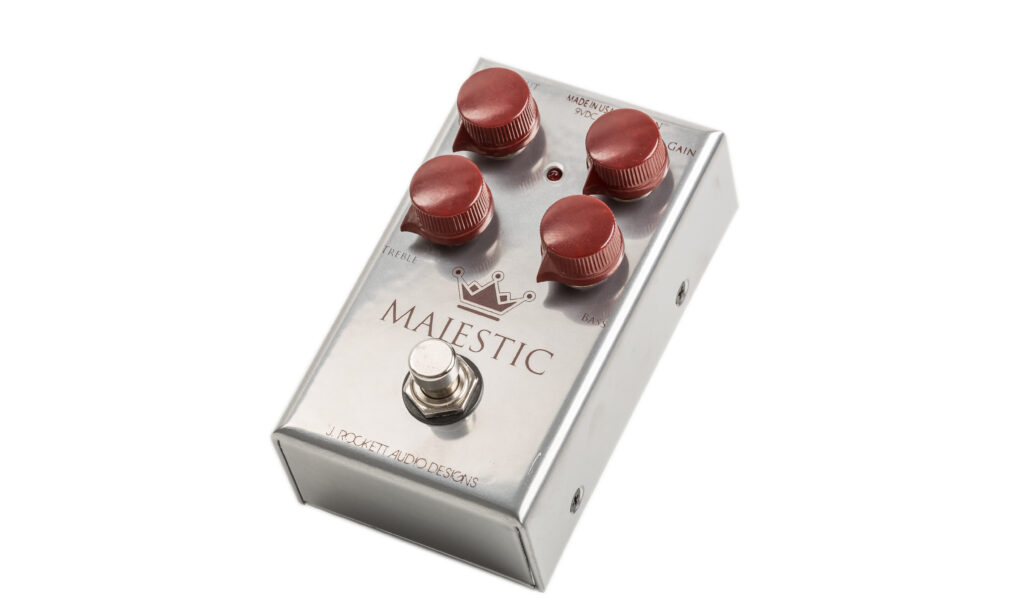 Das Majestic Overdrive liefert absolut überzeugende Overdrive-Sounds, die mit der Klangregelung effektiv geformt werden können.