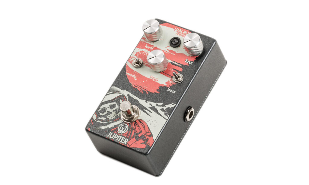 Das Walrus Audio Jupiter Fuzz-Pedal liefert ein ordentliches Sustain und eine amtliche Fuzz-Säge mit sehr guter Transparenz.