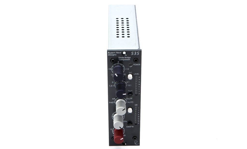 Der Rupert Neve Designs 535 ist ein hochwertiges Mittel zum gezielten Anfetten hauptsächlich rhythmischer Signale und ein Spezialist für die Nachbearbeitung.