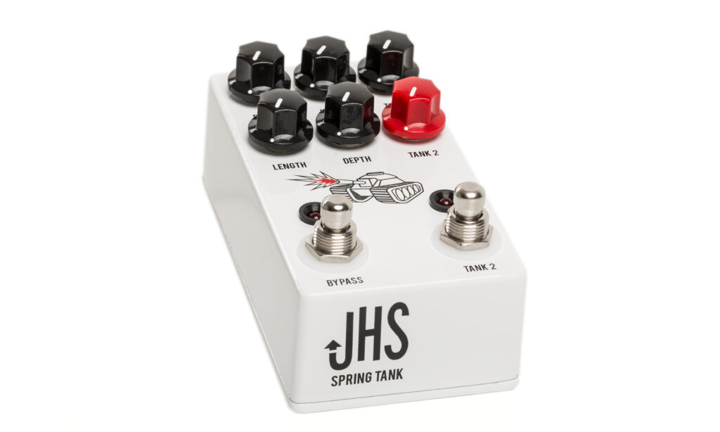 Der JHS Pedals Spring Tank bietet eine tolle Soundqualität und zeigt sich durch zwei Reverb-Settings und FX-Loop extrem vielseitig.