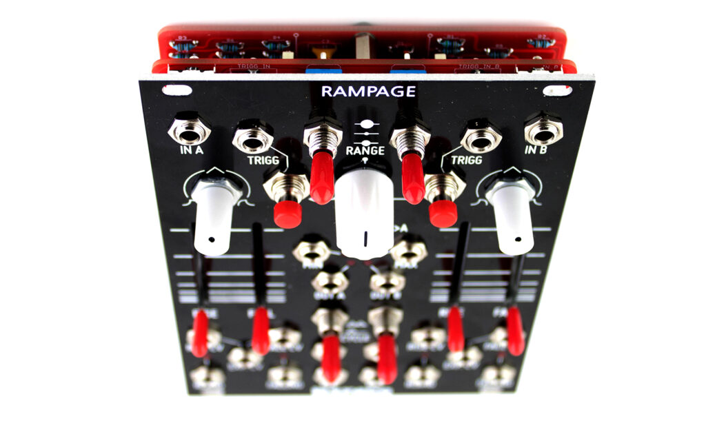 Der Rampage von Befaco ist ein sehr interessanter Ansatz um den originalen Function Generator ‚DUSG‘ von Serge in die Neuzeit zu katapultieren. (Foto: Igor Sabara)