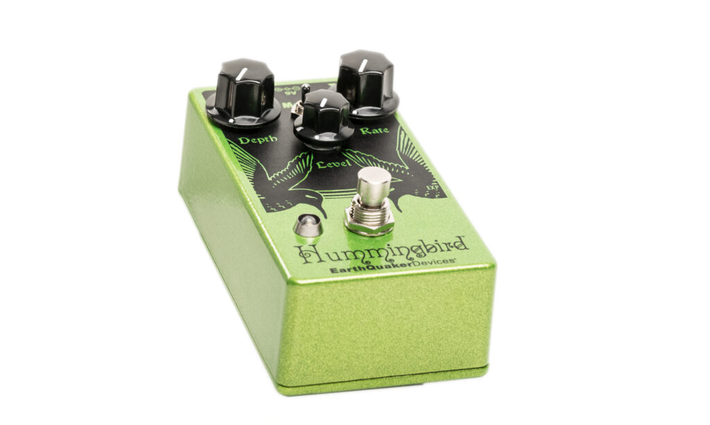 Freunde spezieller Sounds dürften mit dem Earth Quaker Devices Hummingbird Tremolo eine interessante Ergänzung ihres Effektarsenals erhalten.