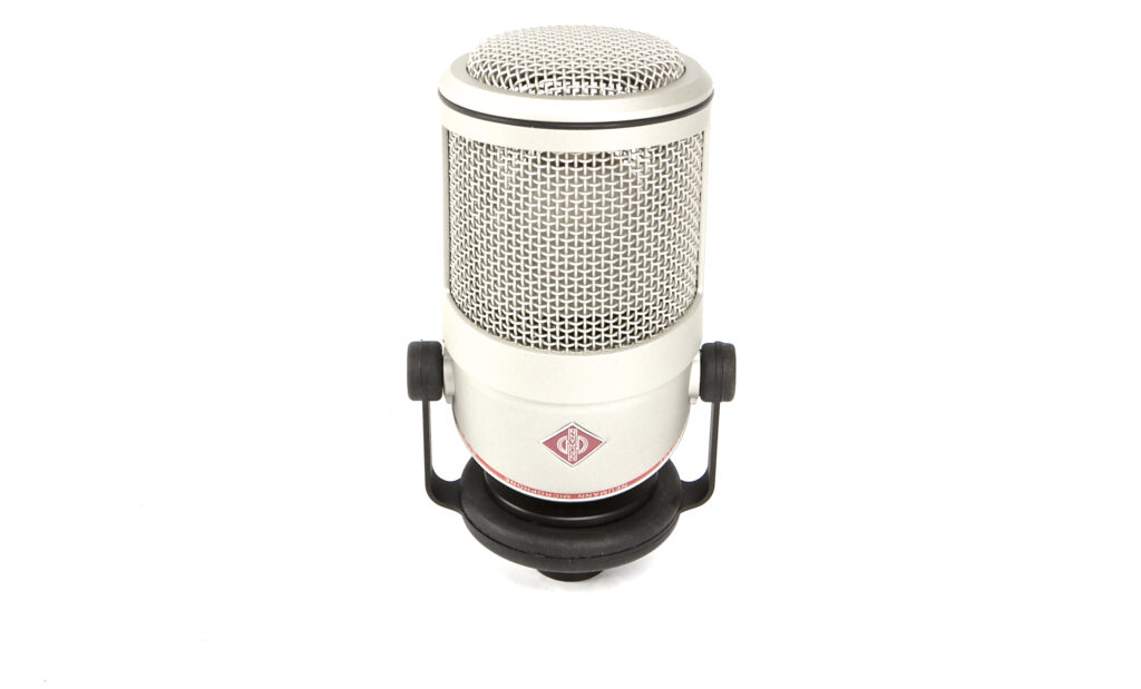 Neumann_BCM104_1