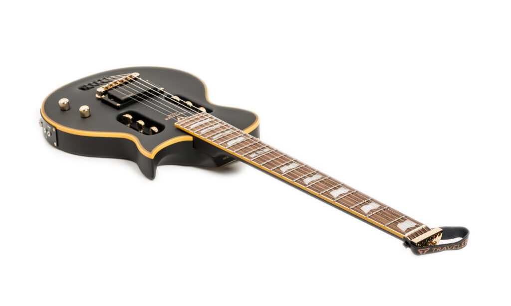 Die Traveler Guitar LTD EC-1 liefert amtliche High-Gain-Sounds und punktet mit sehr kompakten Maßen und einer guten Bespielbarkeit.