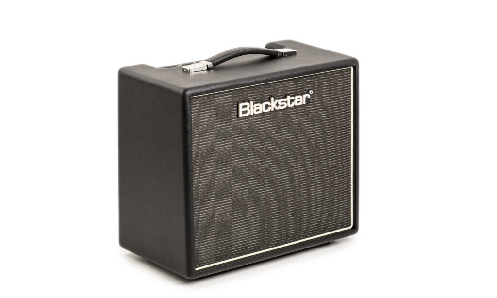 Der Blackstar Studio 10 EL 34 steht für klassischen, britischen Crunch und zeigt sich dennoch klanglich flexibel.