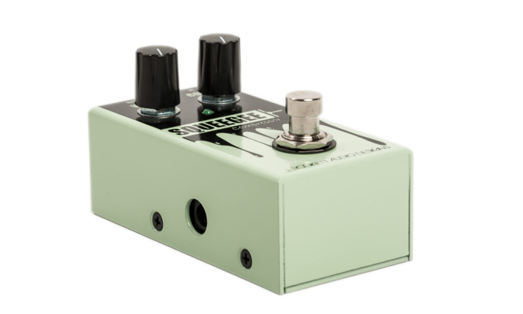 Der J.Rockett Audio Designs Squeegee Kompressor-Pedal ist sauber verarbeitet, gut abgestimmt und auch als Booster effektiv einsetzbar.