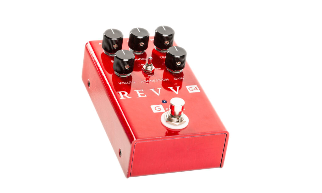 Das Revv G4 Distortion-Pedal überzeugt mit exzellentem Sound und deckt alles zwischen 80s Rock/Metal bis hin zu zeitgenössischen Metalsounds ab.
