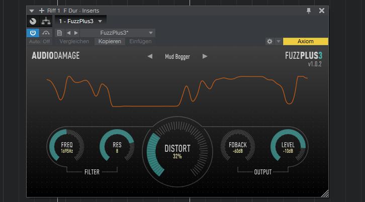 Die Reglerstand- und Wellenform-Anzeige machen FuzzPlus 3 zum Hingucker.