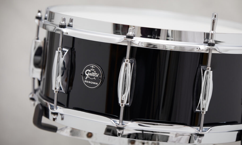 Ein kleiner Patzer, ansonsten eine gute Snare mit viel Potenzial: Die Gretsch Renown Maple 14x5,5 kann was.