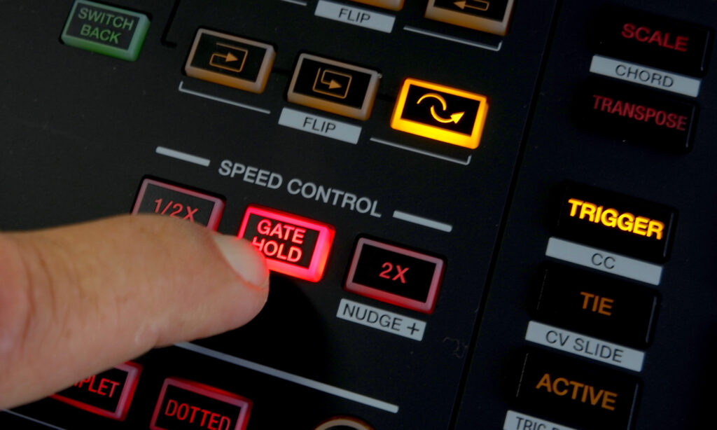 Speed Control spielt das Pattern Groove halb oder doppelt so schnell oder stanzt per „Gate Hold“ Löcher hinein. (Foto: Christine Mangels)