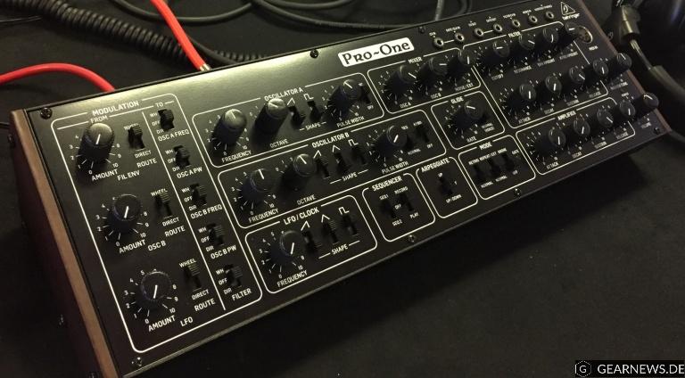 Pro-One von Behringer