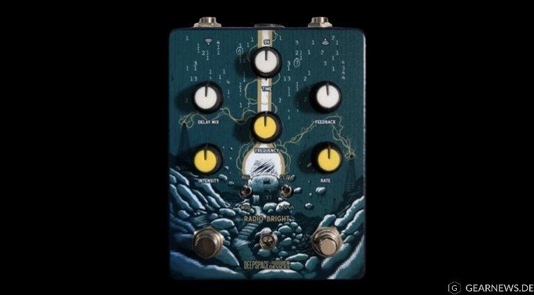 Deep-Space-Devices-Radio-Bright-Ring-Modulation-and-Lo-Fi-Delay-pedal