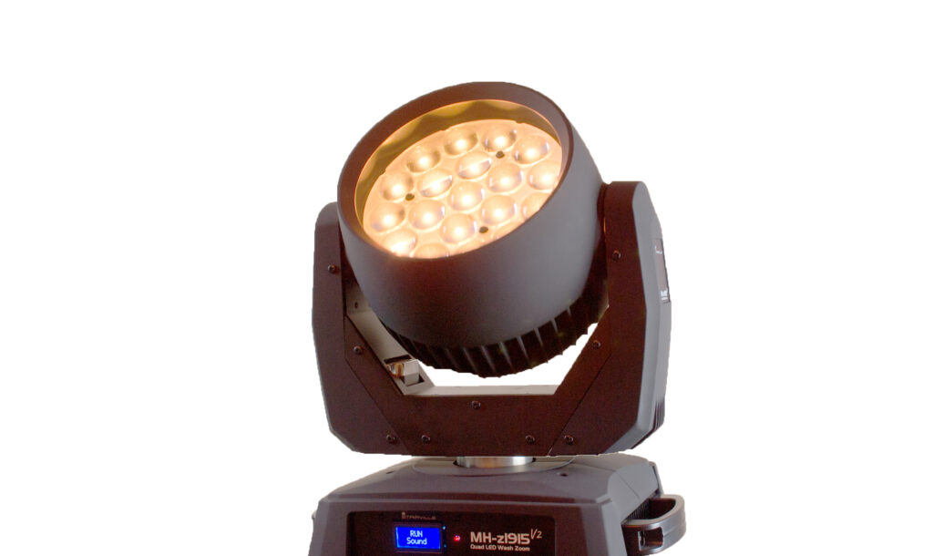 Stairville MH-z1915 V2: Quad LED Wash Zoom Moving Head mit separat steuerbaren Elementen