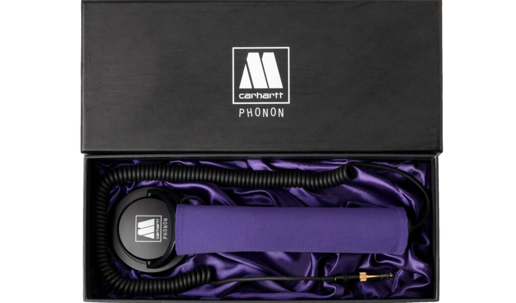 Der Motown x Carhartt WIP x PHONON 02 Stick kommt im edel violett ausgeschlagenen Karton. (Bild: Carhartt)