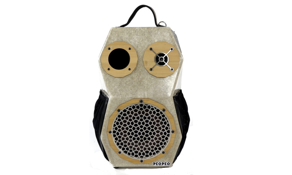 Outdoor Bluetooth BoomBox mit charakterstarkem Design: PeoPeo VoodooBox