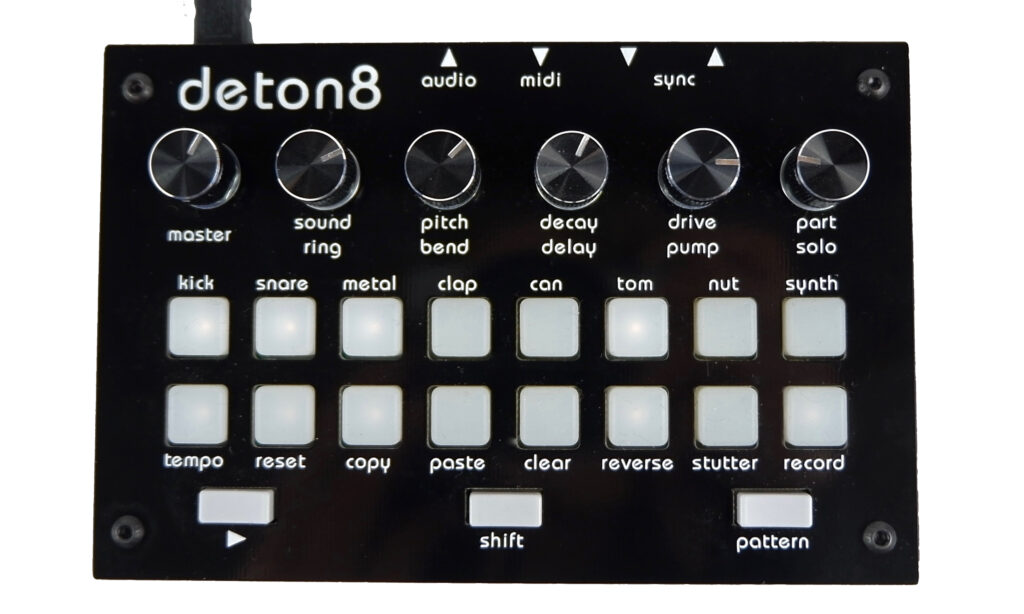 Der Twisted Electrons deton8 ist ein schöner Zweitsampler, wenn man authentisches Lo-Fi-Geschraube schätzt. (Foto: Mijk van Dijk)