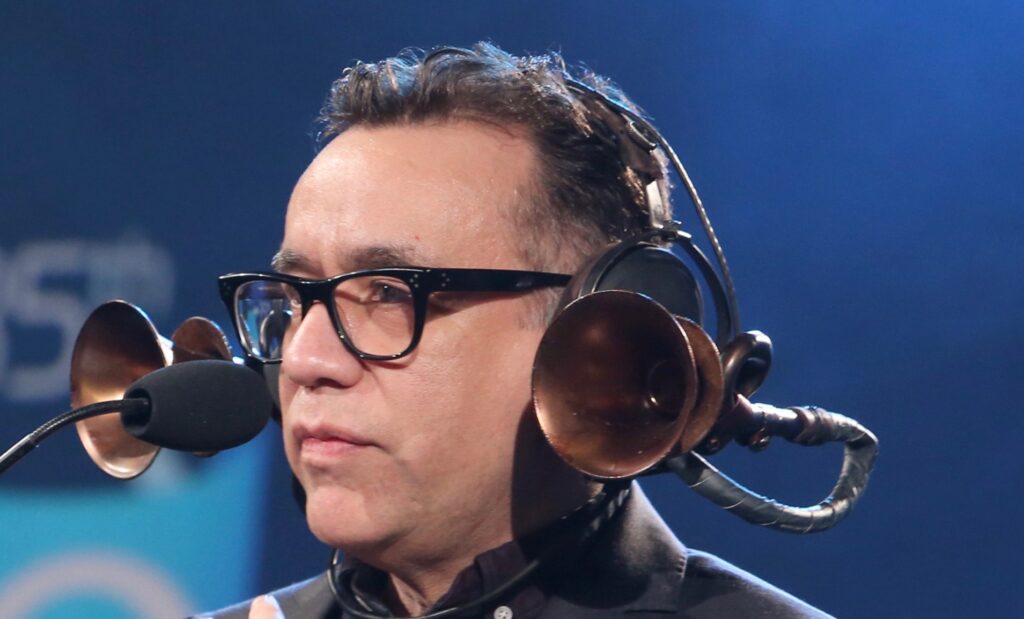 Fred Armisen mit einem Sneak Preview auf die nächste Generation Studiokopfhörer? (Bildquelle: Getty Images for NAMM)