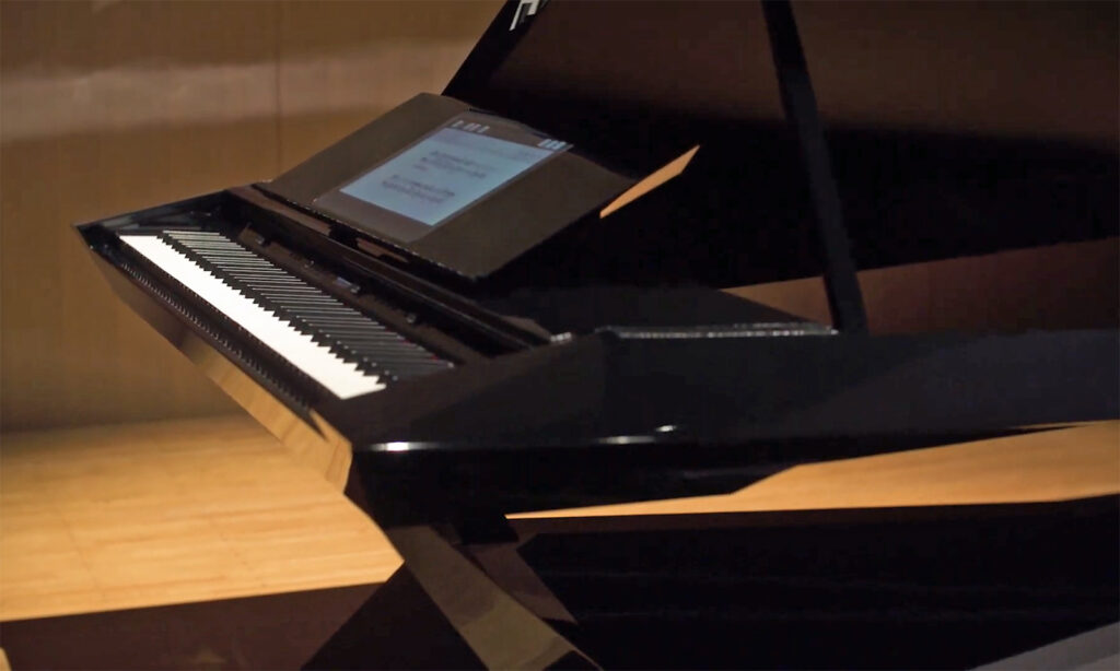 Roland GPX-F1 Facet Grand Piano: Studie real umgesetzt. (Foto: Roland)