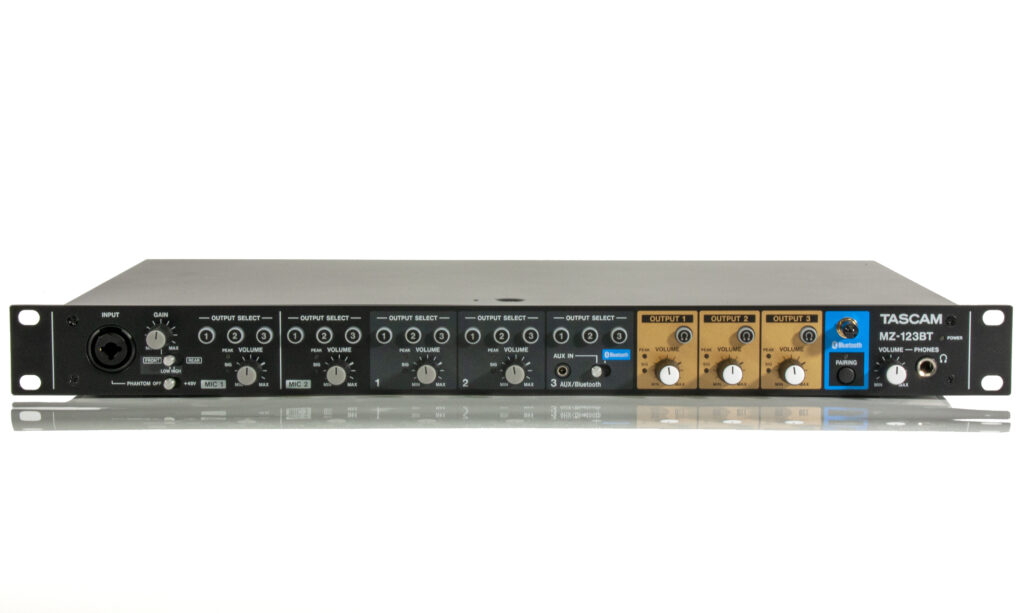 15-Tascam-MZ-123BT-Last