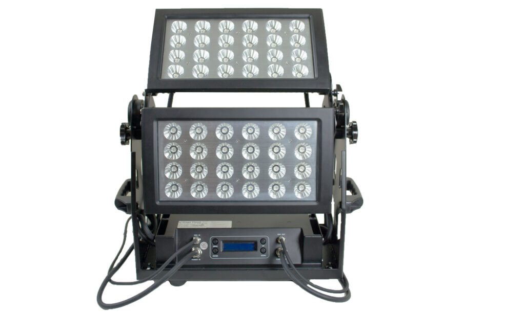 Stairville Stage Flood Inst QCL 48x10W: Hochleistungs-Doppel-LED-Fluter mit RGBW-Farbmischung und zwei LED-Panels