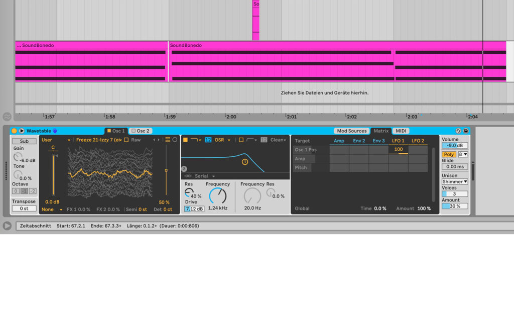 Wavetable durchfährt mit einer langsamen LFO-Modulation das importierte Wavetable-File kontinuierlich. Dazu werden im Filter die harschen hohen Frequenzen gefiltert, wodurch der Sound noch weiter in den Hintergrund rückt.