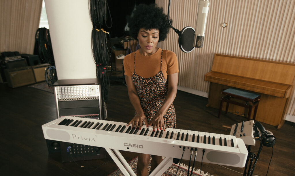 Brittani Washington spielte mit Beyoncé und anderen hochkarätigen Musikern. (Foto: Casio)