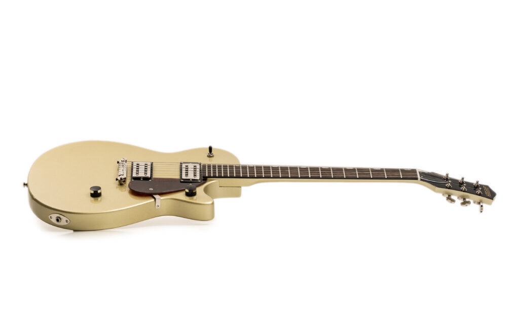 Die Gretsch G2210 Streamliner Junior Jet Club GD ist ein solides Instrument im Budgetbereich mit authentischer Optik und charakteristischem Sound.