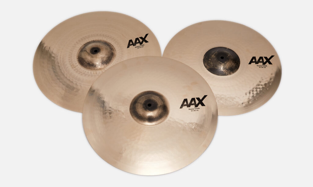 Kräftig und musikalisch klingende Crashes: Die Sabian AAX Heavy Crashes sind keine Holzhackerwerkzeuge.