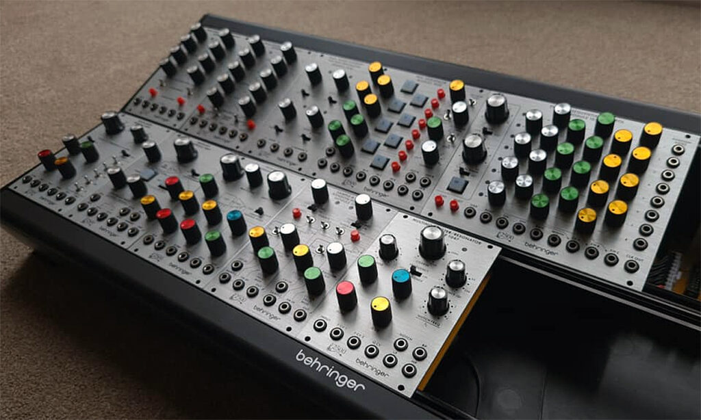 Behringer Arp 2500 (Foto: Behringer Facebook)