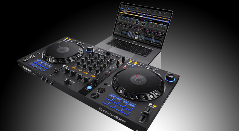 Pioneer DDJ-FLX6, der neue DJ-Controller für kreative DJ-Action