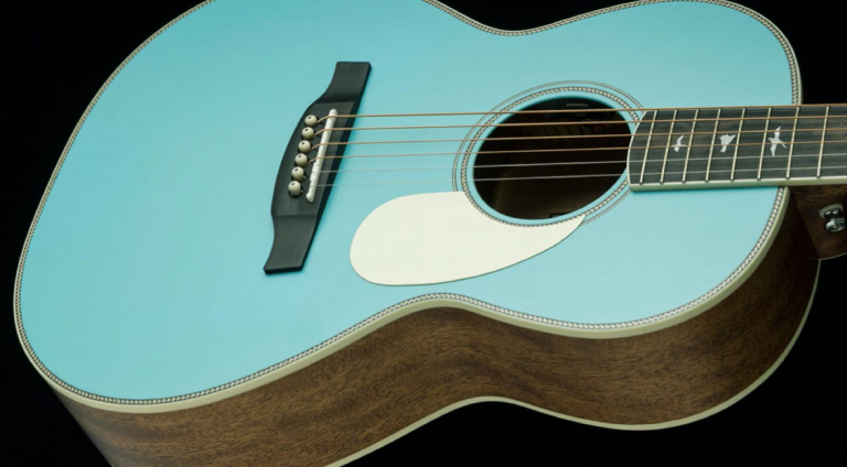 PRS SE P20E Powder Blue