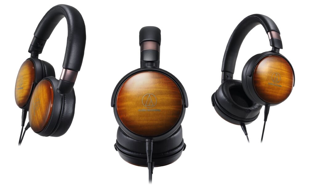 Audio Technica ATH-WP900 Over-Ear Kopfhörer im Holz-Design.